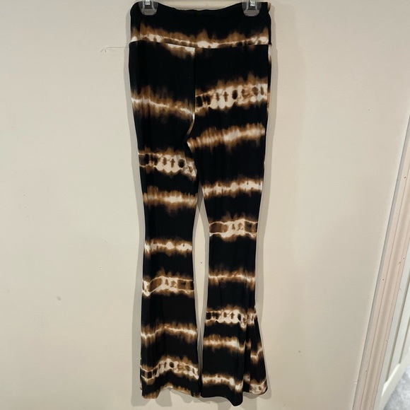 High waisted never worn comfy pants - Picture 1 of 3